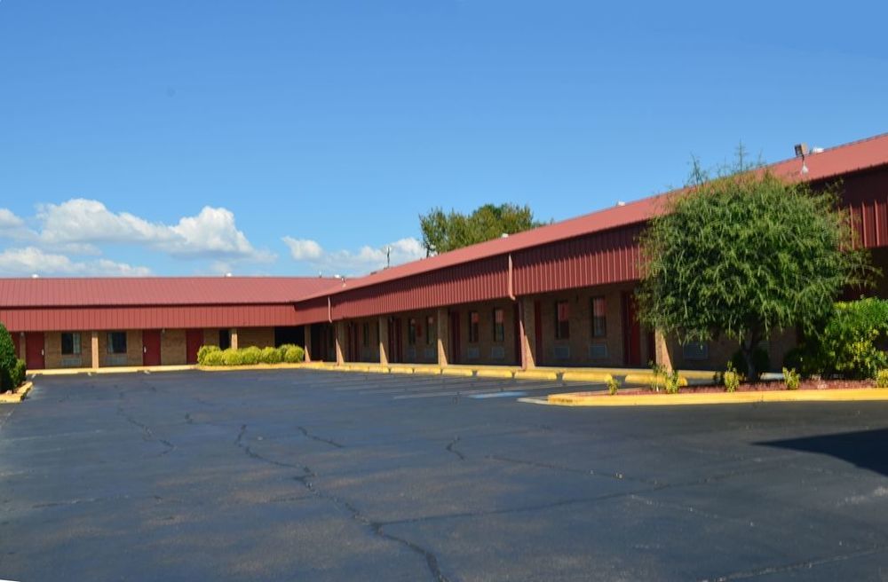 Americas Best Value Inn - Бейтсвилл Экстерьер фото