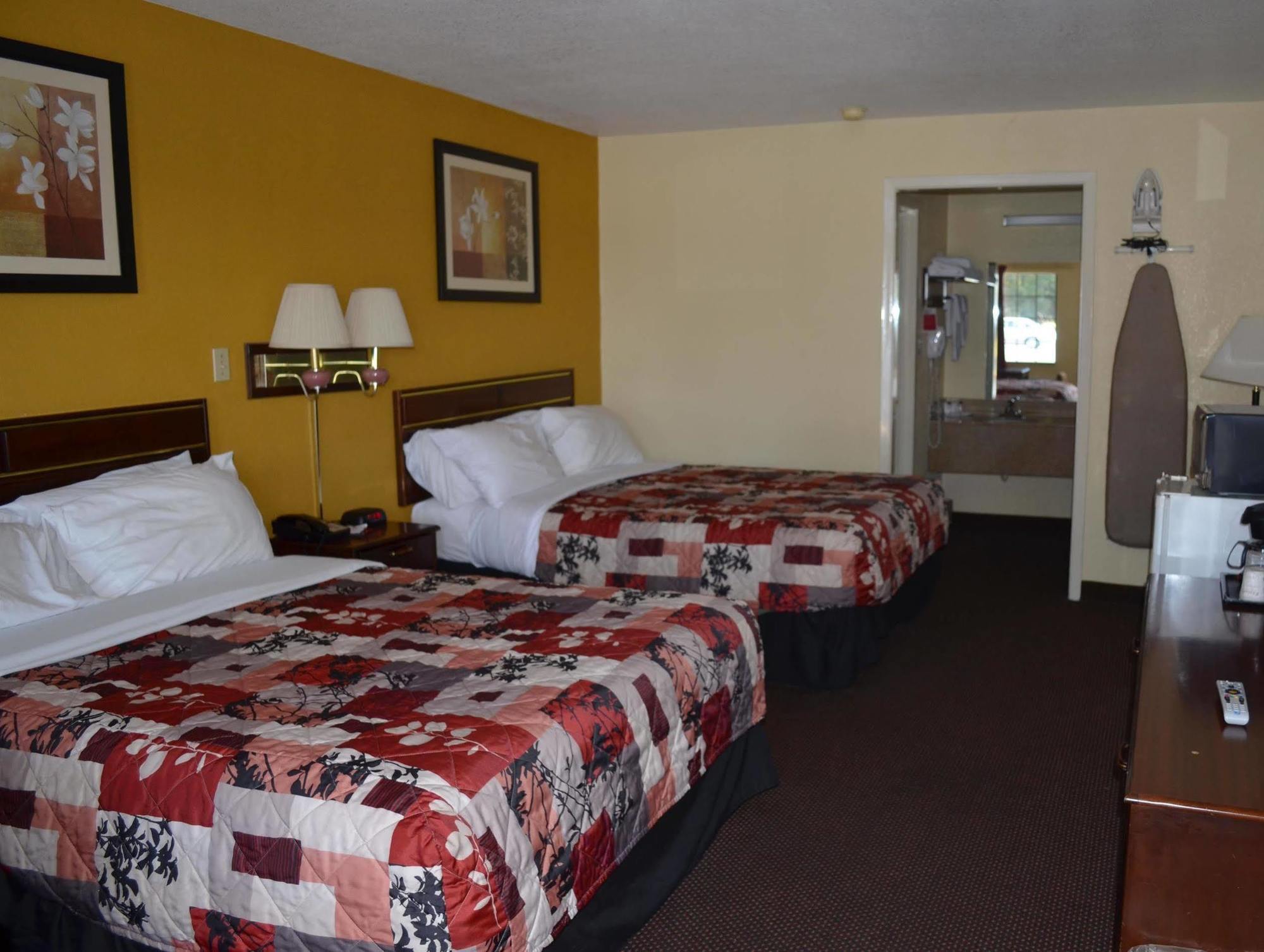Americas Best Value Inn - Бейтсвилл Экстерьер фото